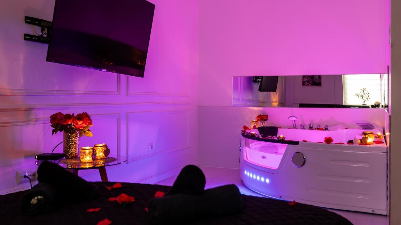 Zamoyskiego Jacuzzi Apartment Krakow Luaran gambar